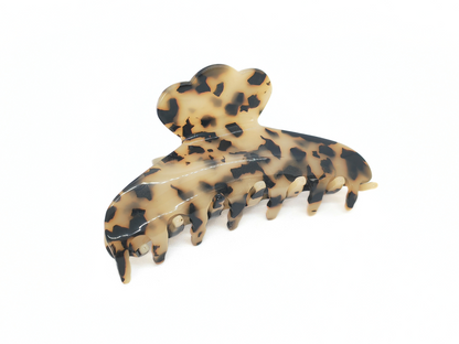 Classic Tortoiseshell Hair Claw Clip - cllovestudio