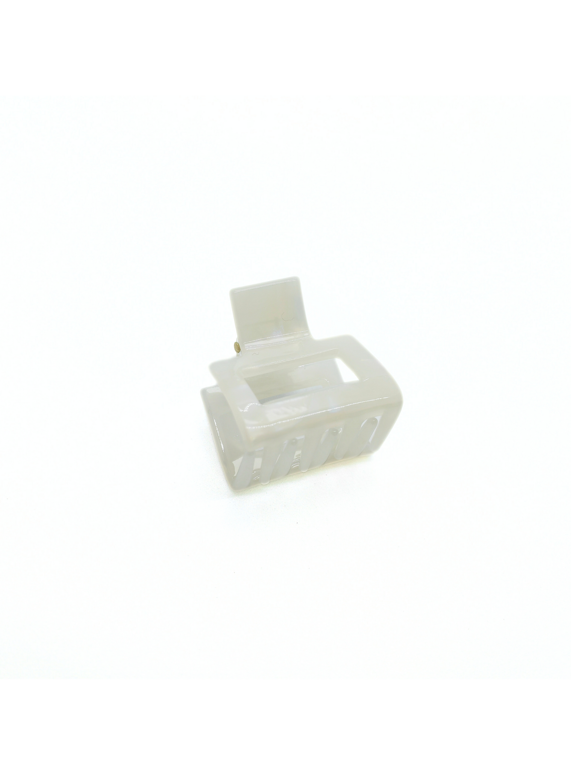 Shell Mini Hair Claw Clip_cllovestudio
