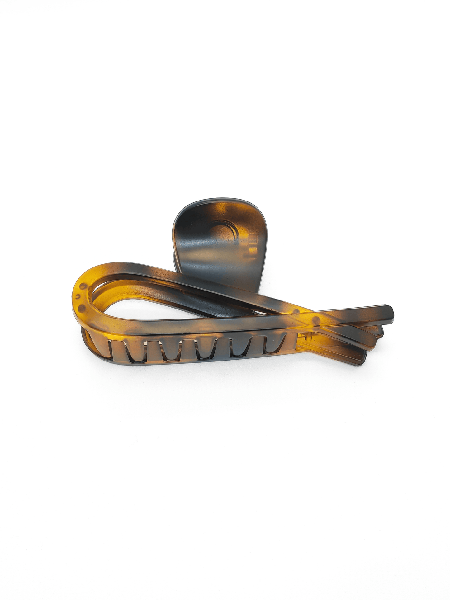 Simplistic Matte Amber Fishtail Hair Claw - cllovestudio